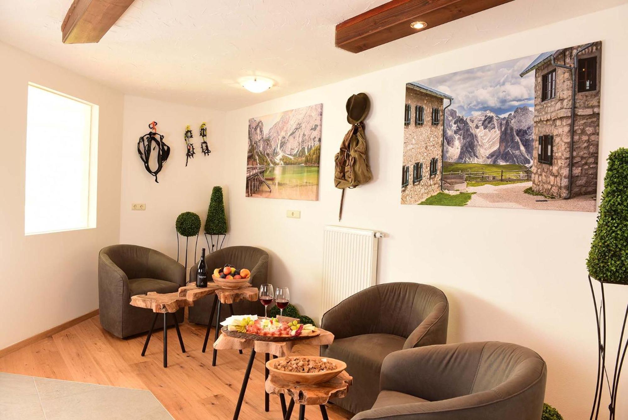 Hotel Tirolerhof Теренто Екстериор снимка