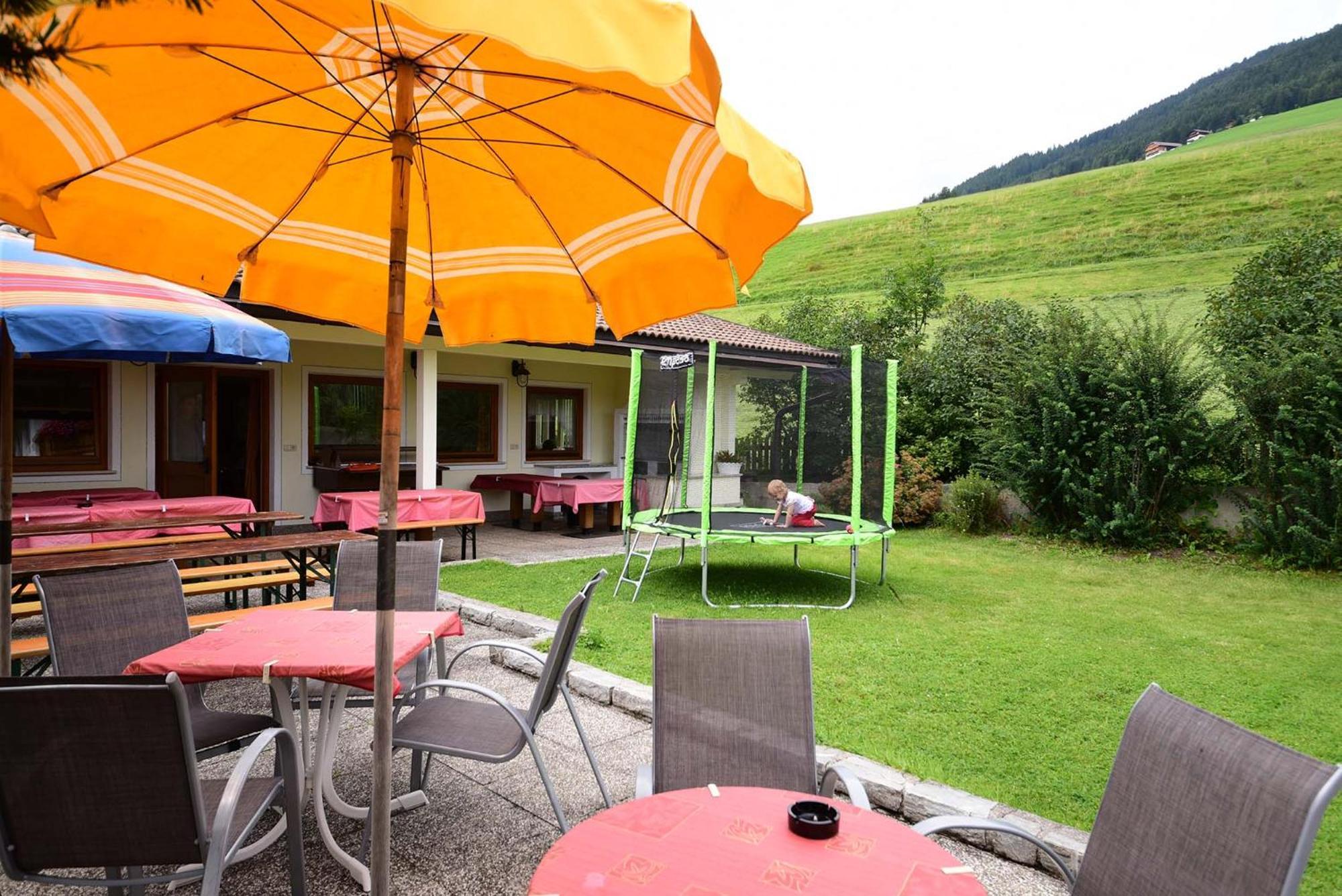 Hotel Tirolerhof Теренто Екстериор снимка